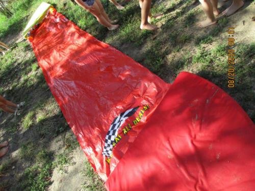 Wasserrutsche beim Matschhügel